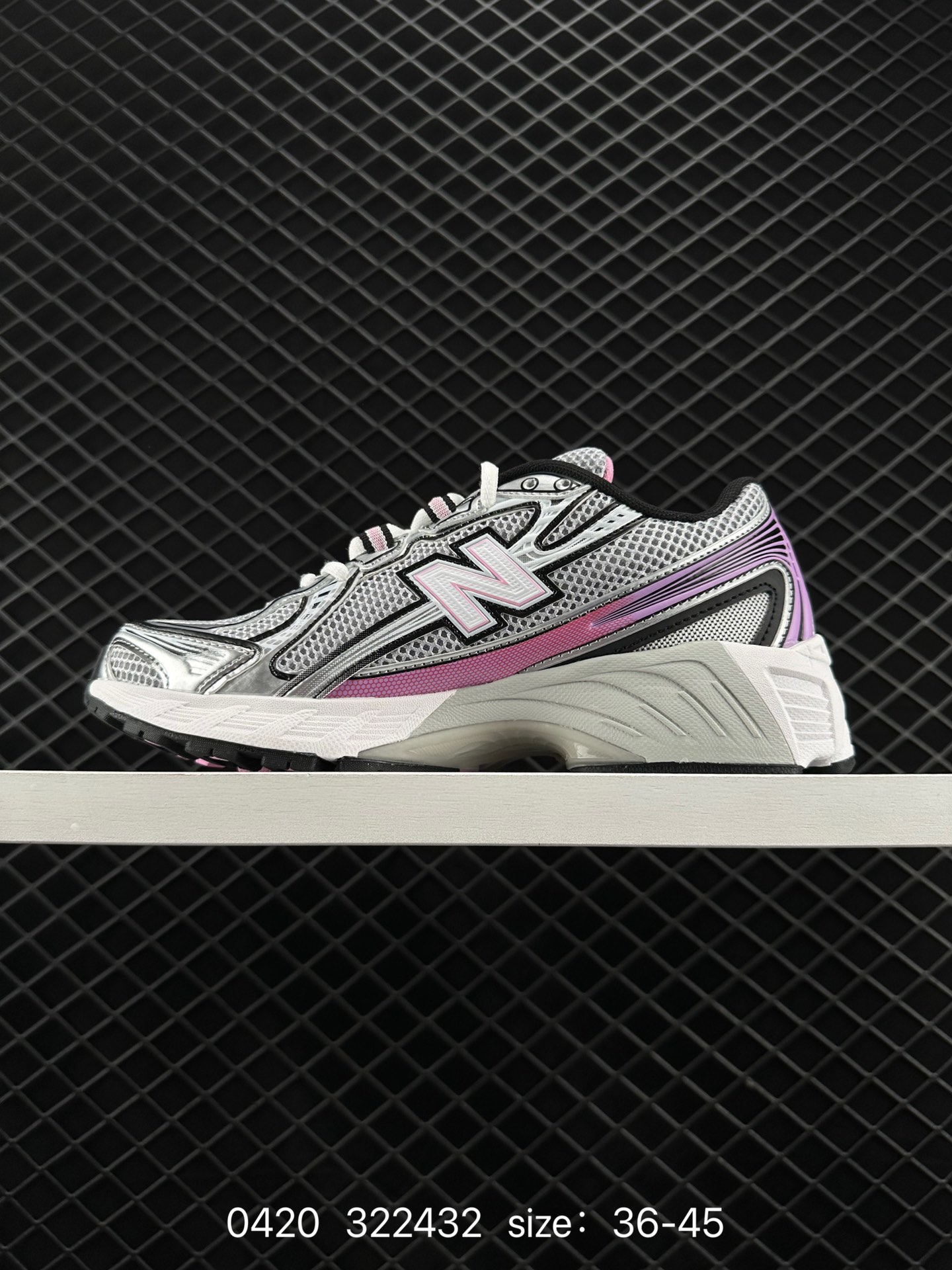 New Balance MR740 NB